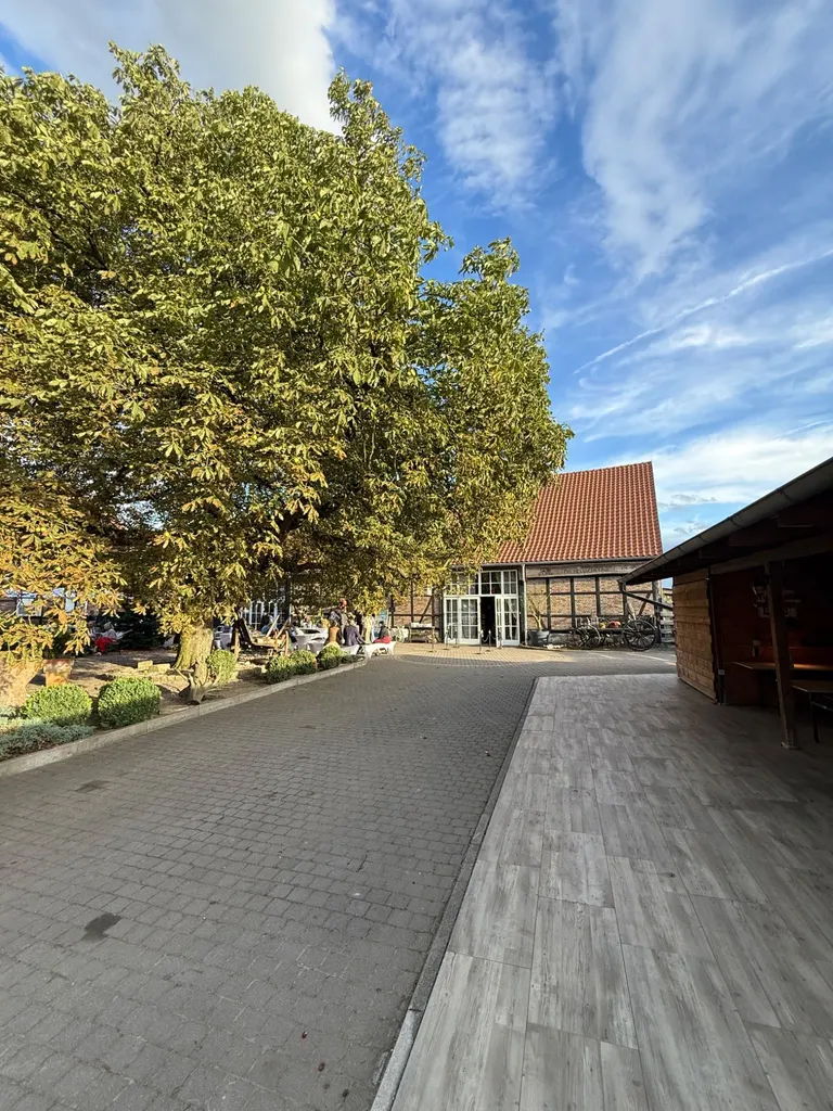 Die Edelscheune Innenhof Aussenbereich Hochzeitslocation